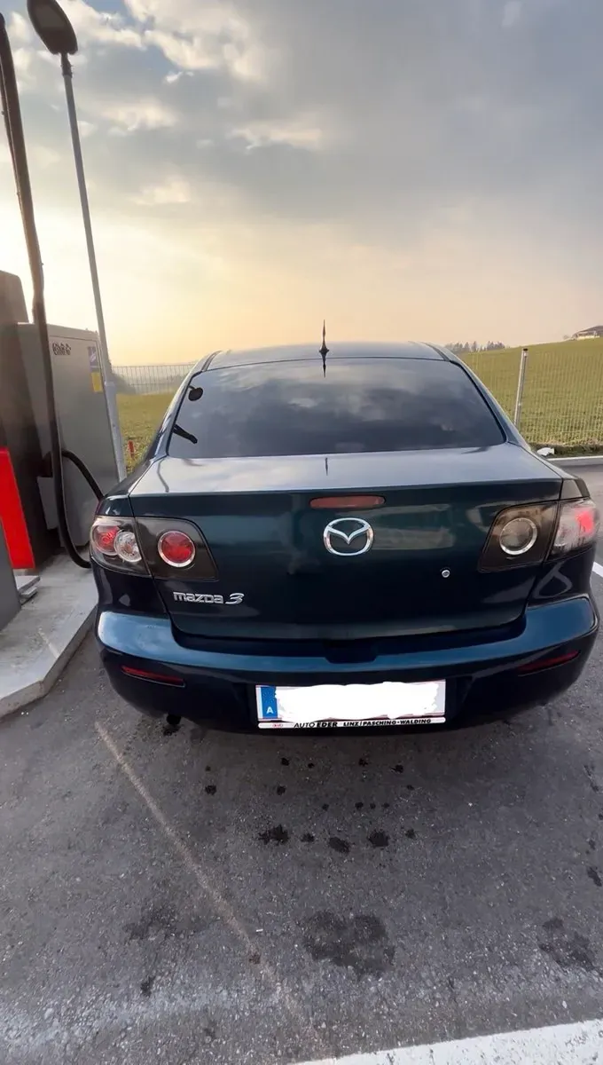 Mazda Mazda3 2007 photo 3