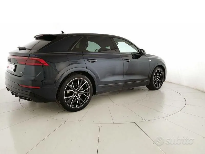 Audi Q8 2025 photo 3