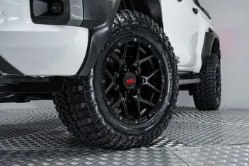 Toyota Hilux 2025 photo 3