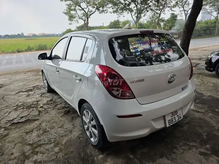Hyundai I20 2013 photo 4