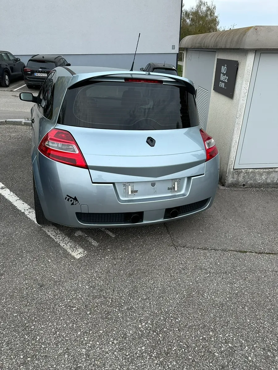 Renault Megane 2004 photo 3