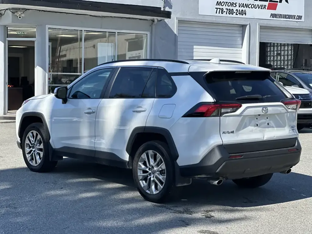 Toyota Rav4 2024 photo 5