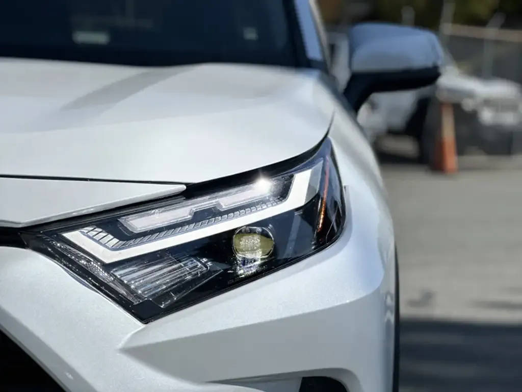 Toyota Rav4 2024 photo 3