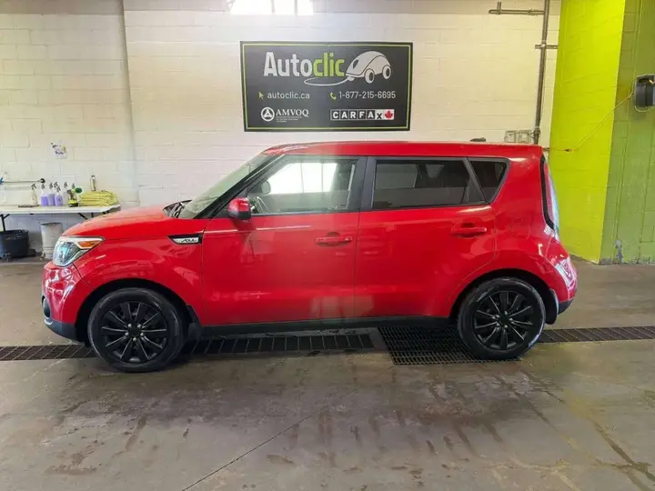 Kia Soul 2018 photo 2