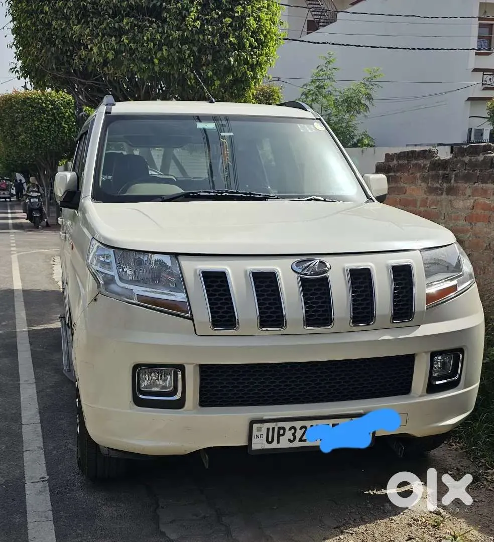 Mahindra Tuv 300