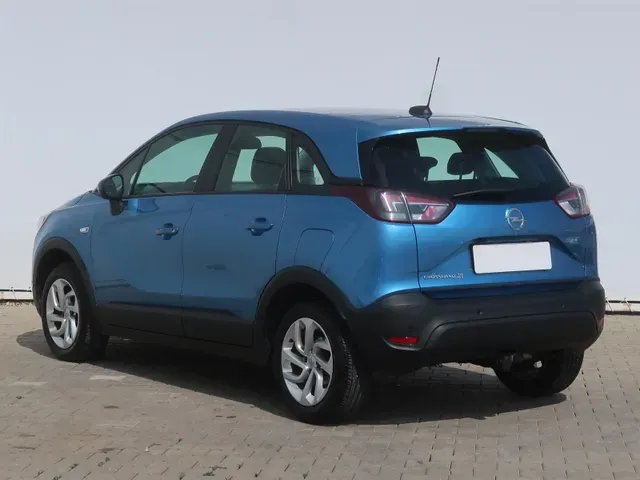 Opel Crossland 2020 photo 3