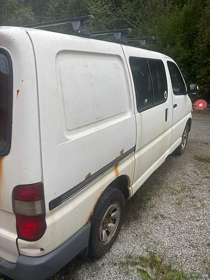 Toyota Hiace 2005 photo 3