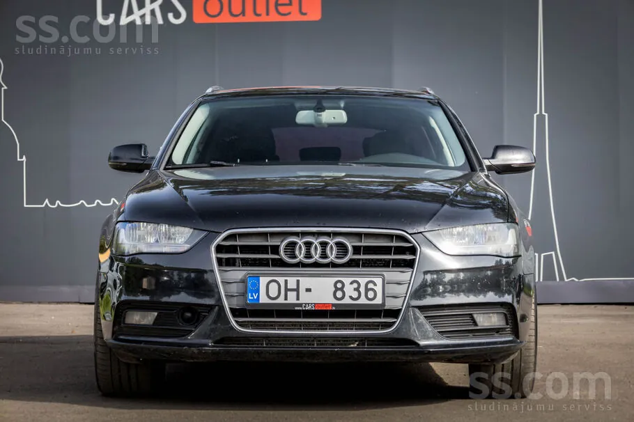 Audi A4 2013 photo 2
