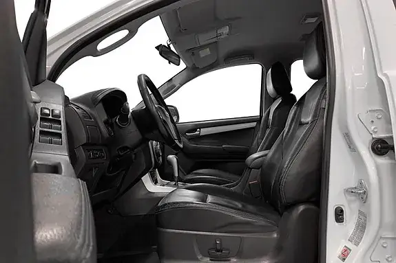 Isuzu D-Max 2018 photo 5