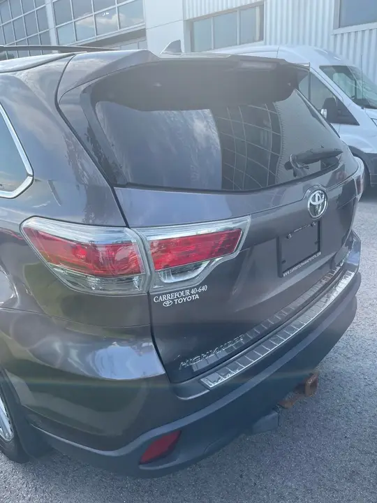 Toyota Highlander 2015 photo 3