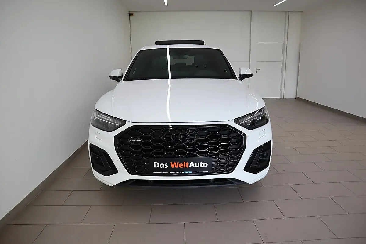 Audi Q5 2023 photo 2