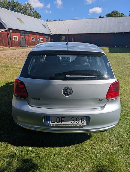 Volkswagen Polo 2011 photo 3
