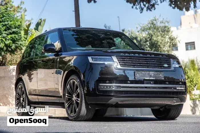 Land Rover Range Rover Vogue 2025 photo 3