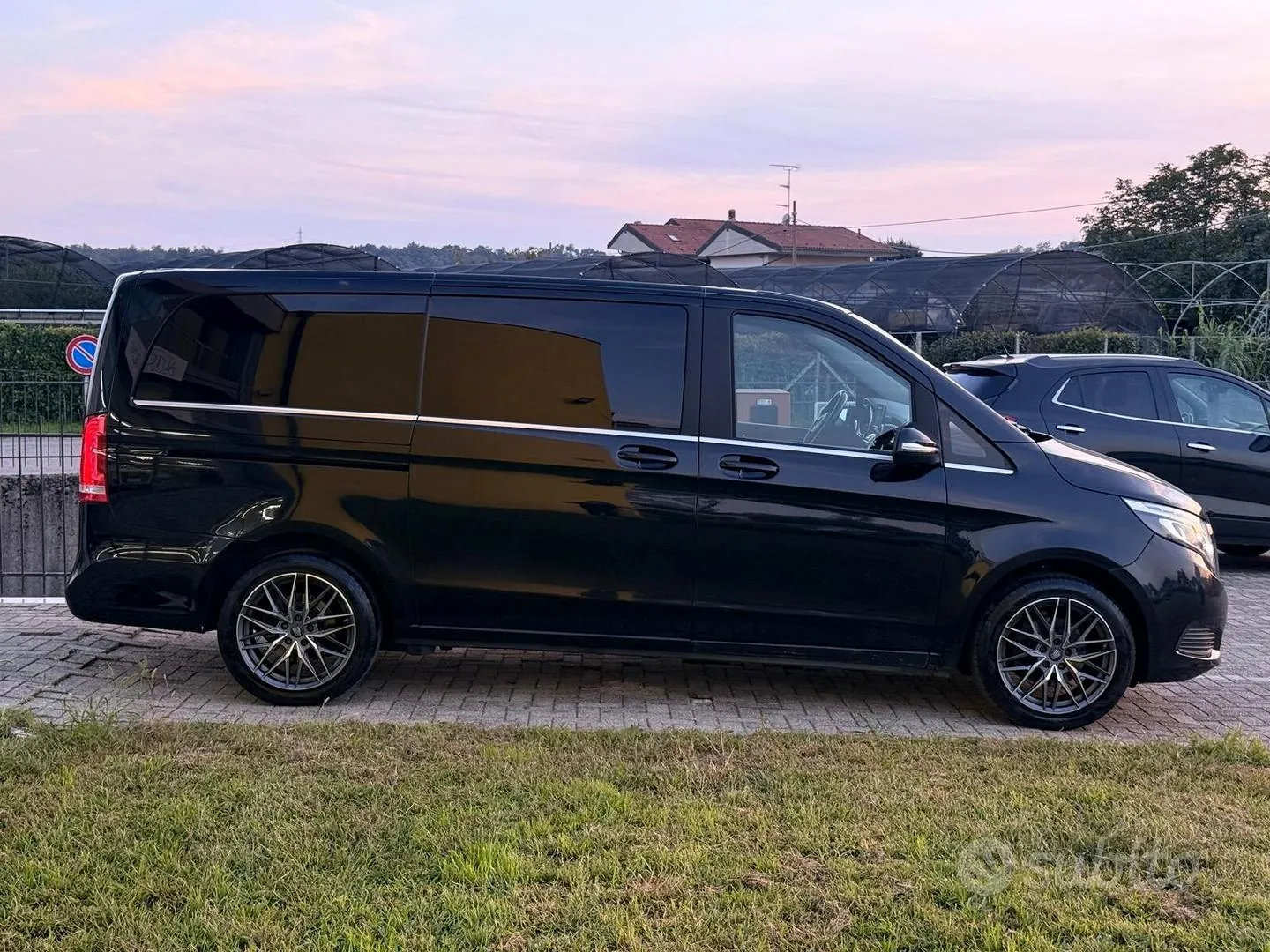 Mercedes-Benz V 2014 photo 4