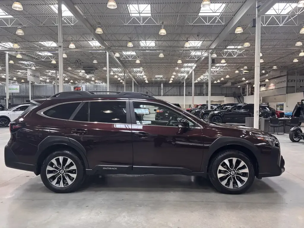 Subaru Outback 2025 photo 3