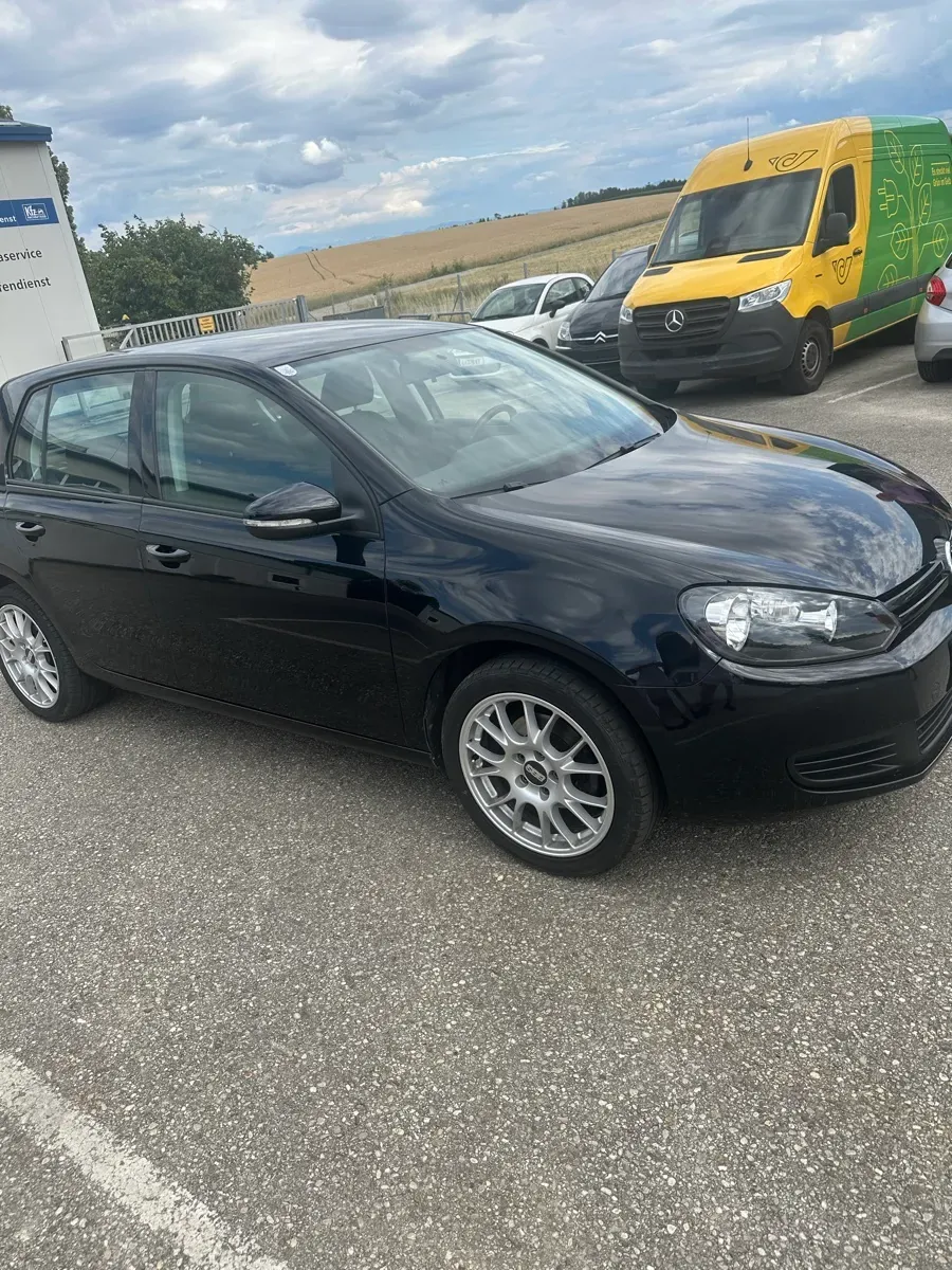 Volkswagen Golf 2009 photo 2