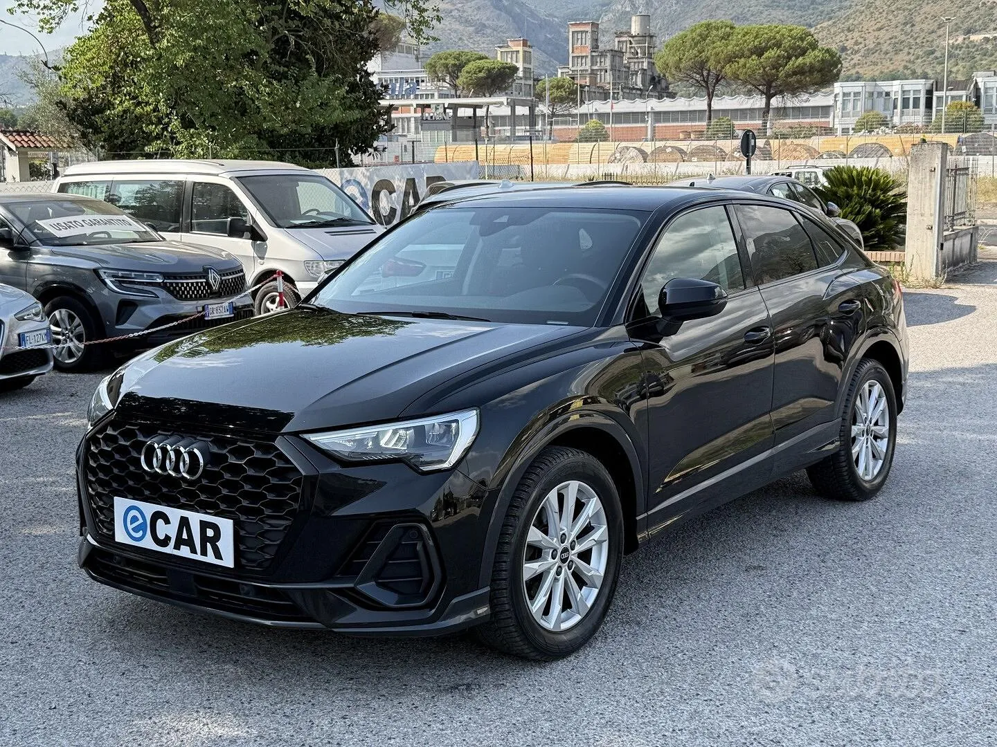 Audi Q3 2021 photo 4