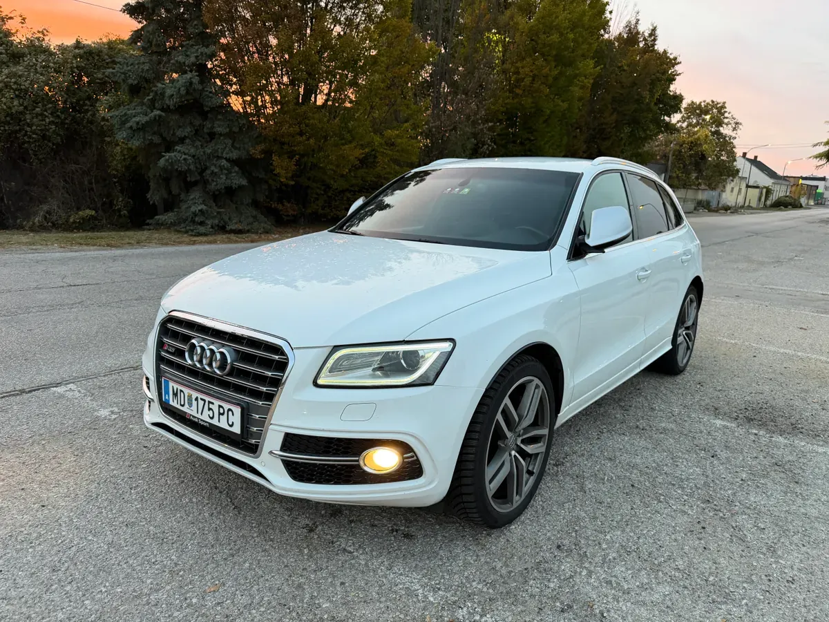 Audi Q5 2015 photo 2