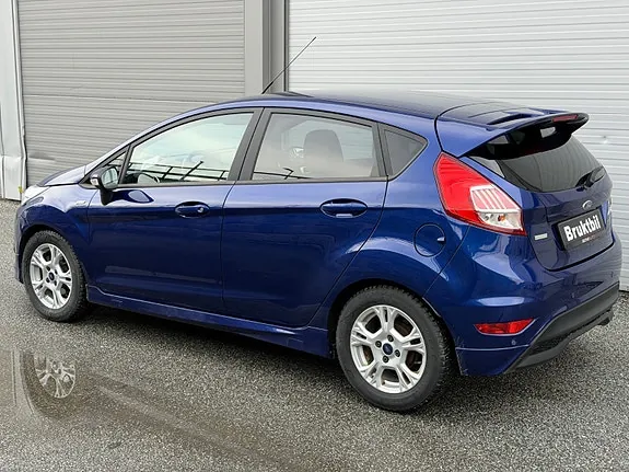 Ford Fiesta 2017 photo 2