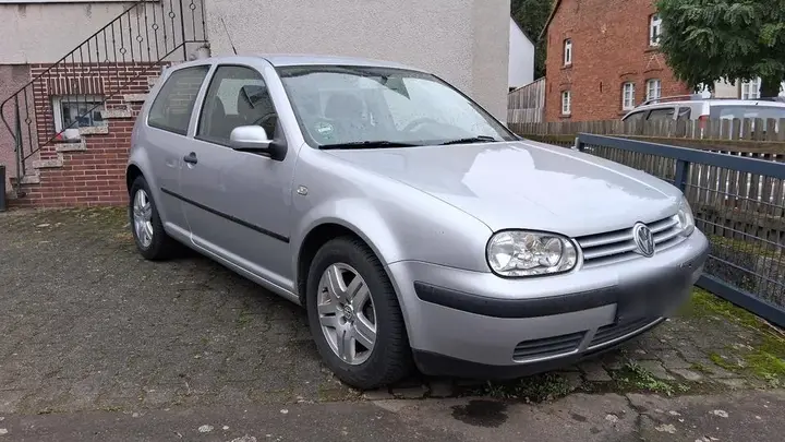 Volkswagen Golf 4