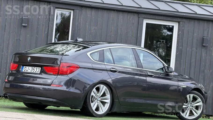 BMW 530 Gt 2010 photo 3
