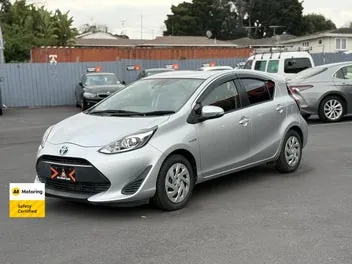 Toyota Aqua 2017 photo 4