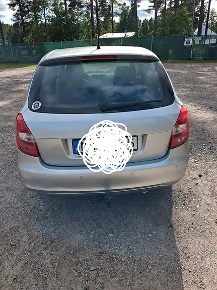 Skoda Fabia 2012 photo 2