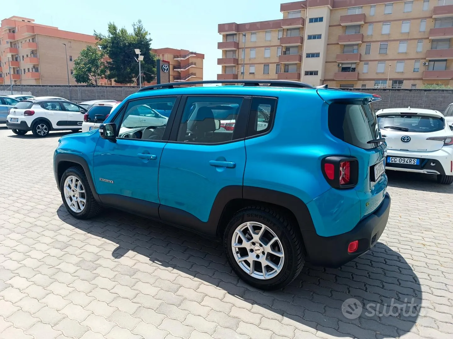 Jeep Renegade 2023 photo 4