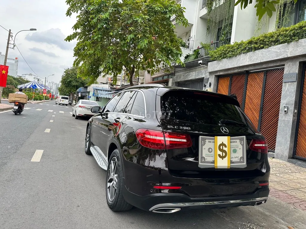 Mercedes-Benz Glc 2016 photo 2