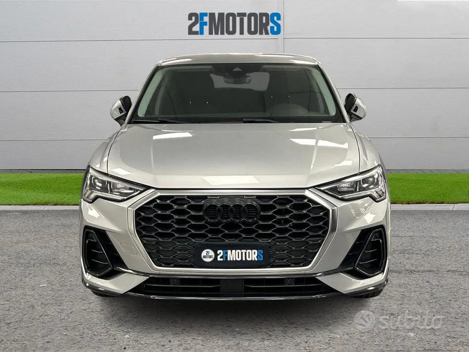 Audi Q3 2020 photo 2