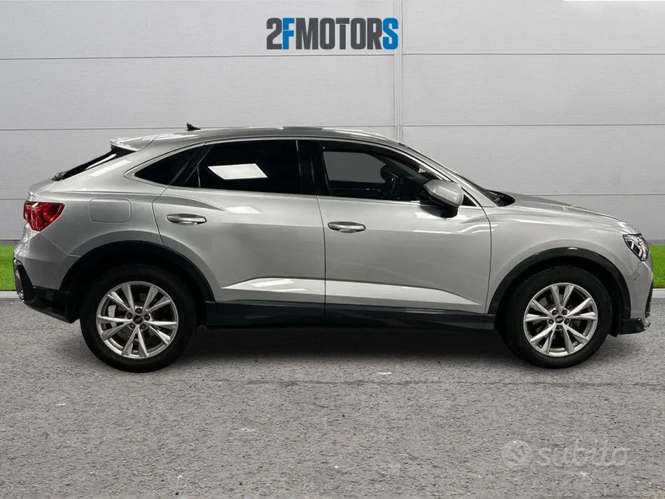 Audi Q3 2020 photo 5