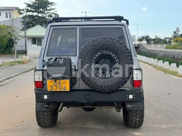 Nissan Patrol 1993 photo 5