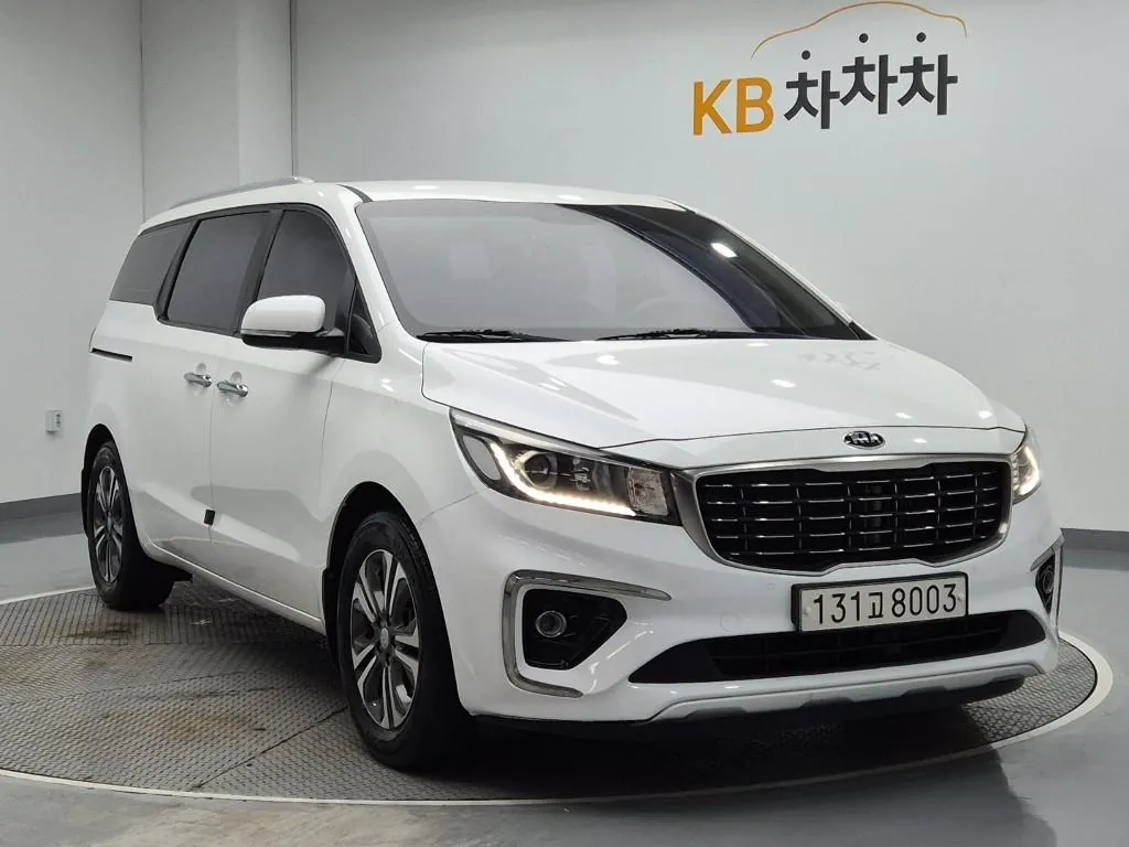 Kia Carnival 2019 photo 4