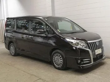 Toyota Esquire 2015 photo 2