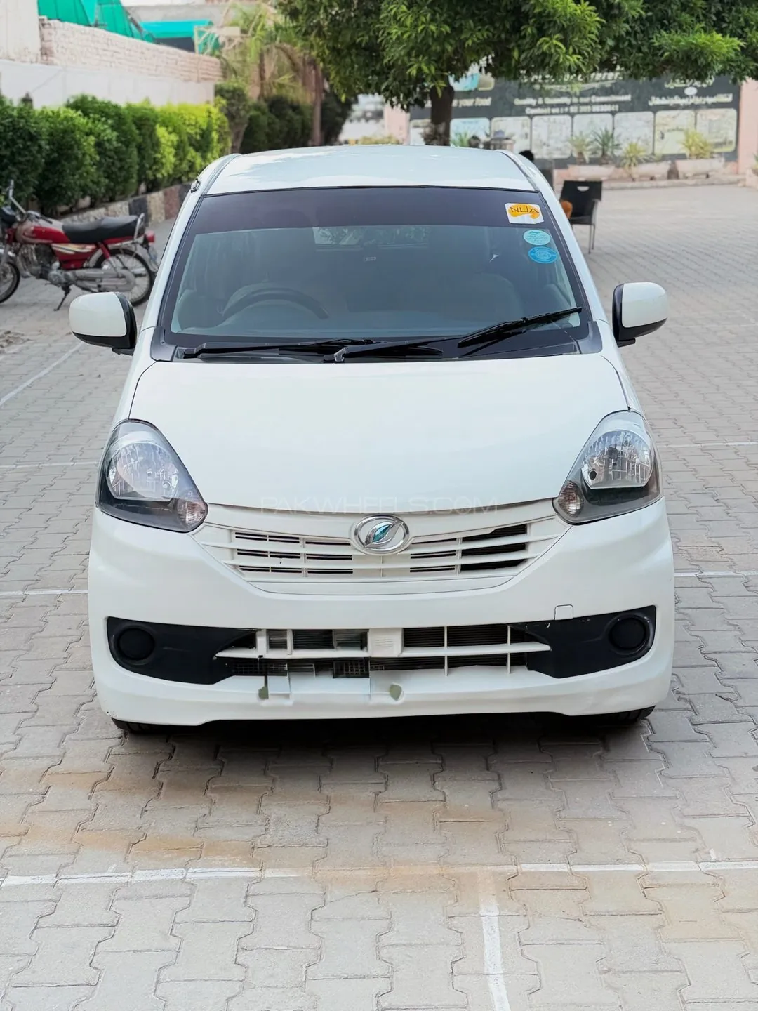 Daihatsu Mira
