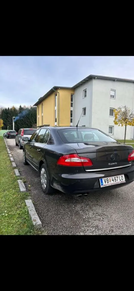 Skoda Superb 2008 photo 3