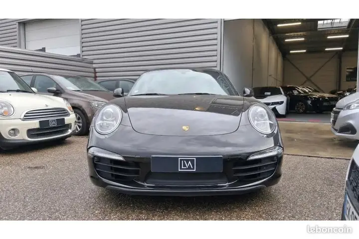 Porsche 911 2012 photo 2