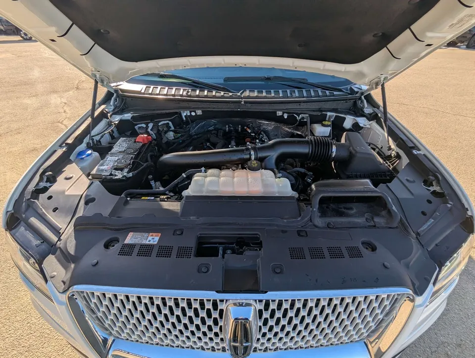Lincoln Navigator 2024 photo 5