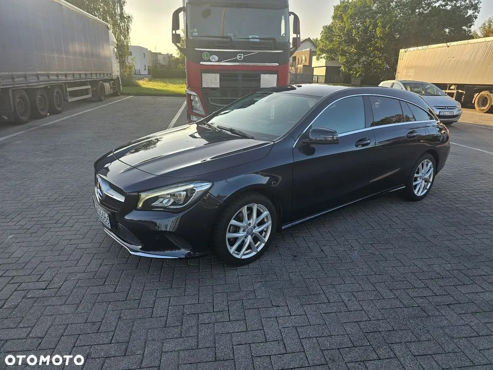 Mercedes-Benz Cla 2017 photo 2