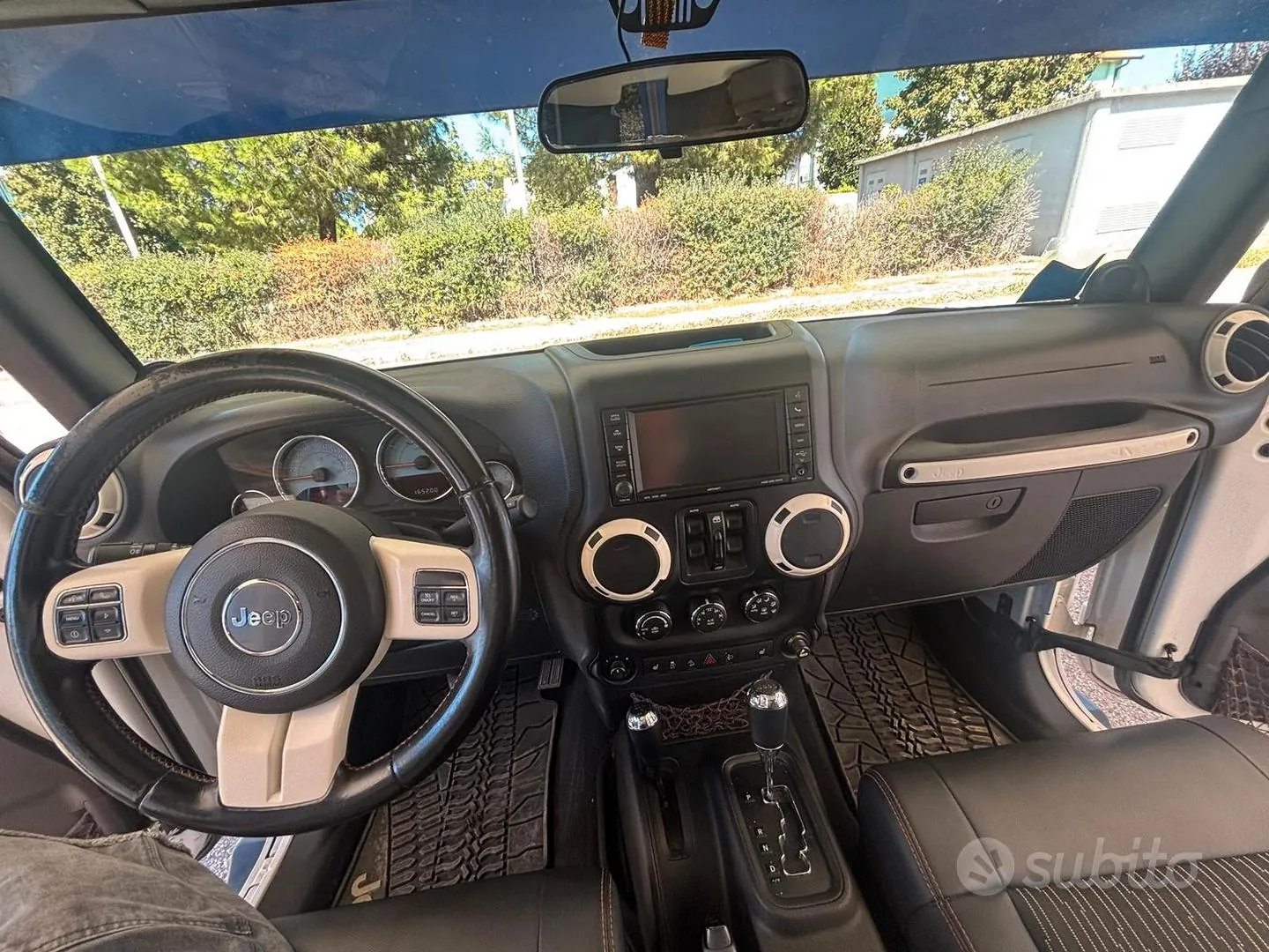 Jeep Wrangler 2012 photo 4