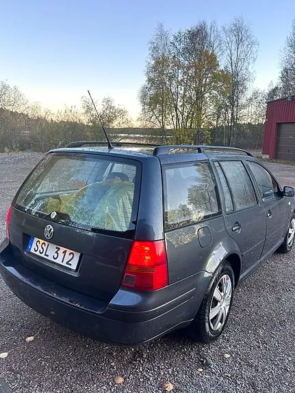 Volkswagen Golf Iv 2002 photo 2