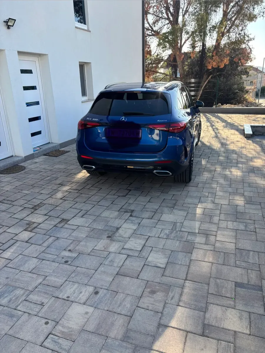 Mercedes-Benz Glc-Class 2024 photo 3