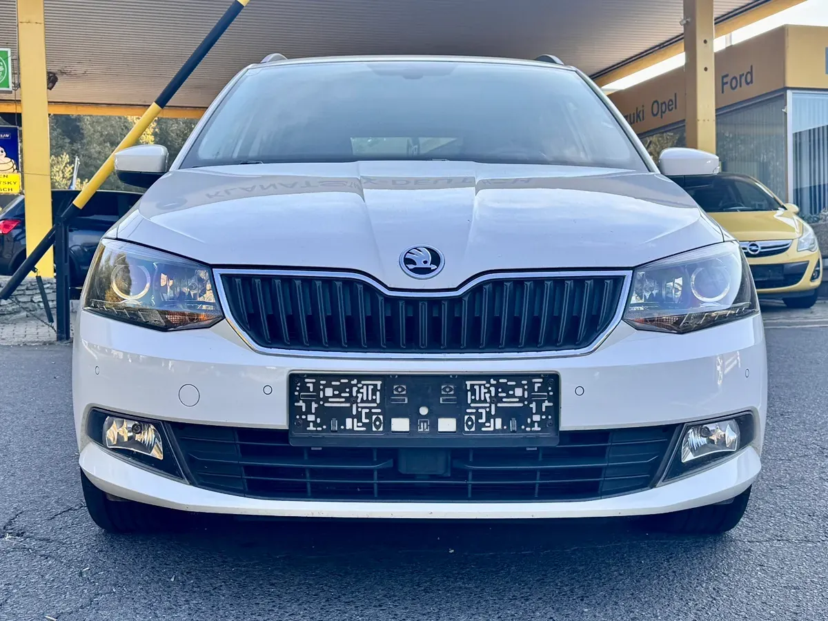 Skoda Fabia 2018 photo 2