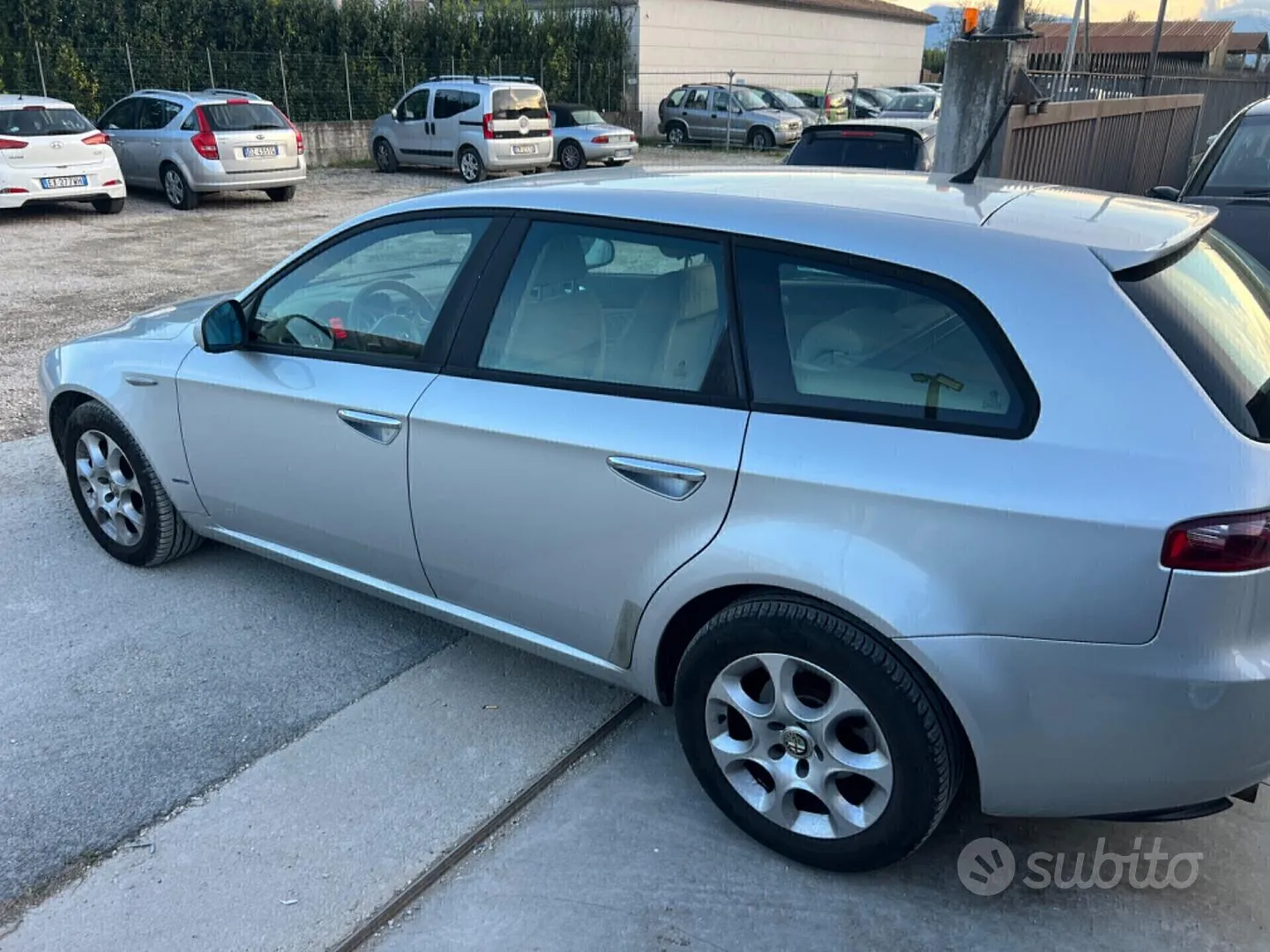 Alfa Romeo 159 2009 photo 5