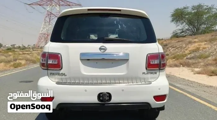 Nissan Patrol 2014 photo 2