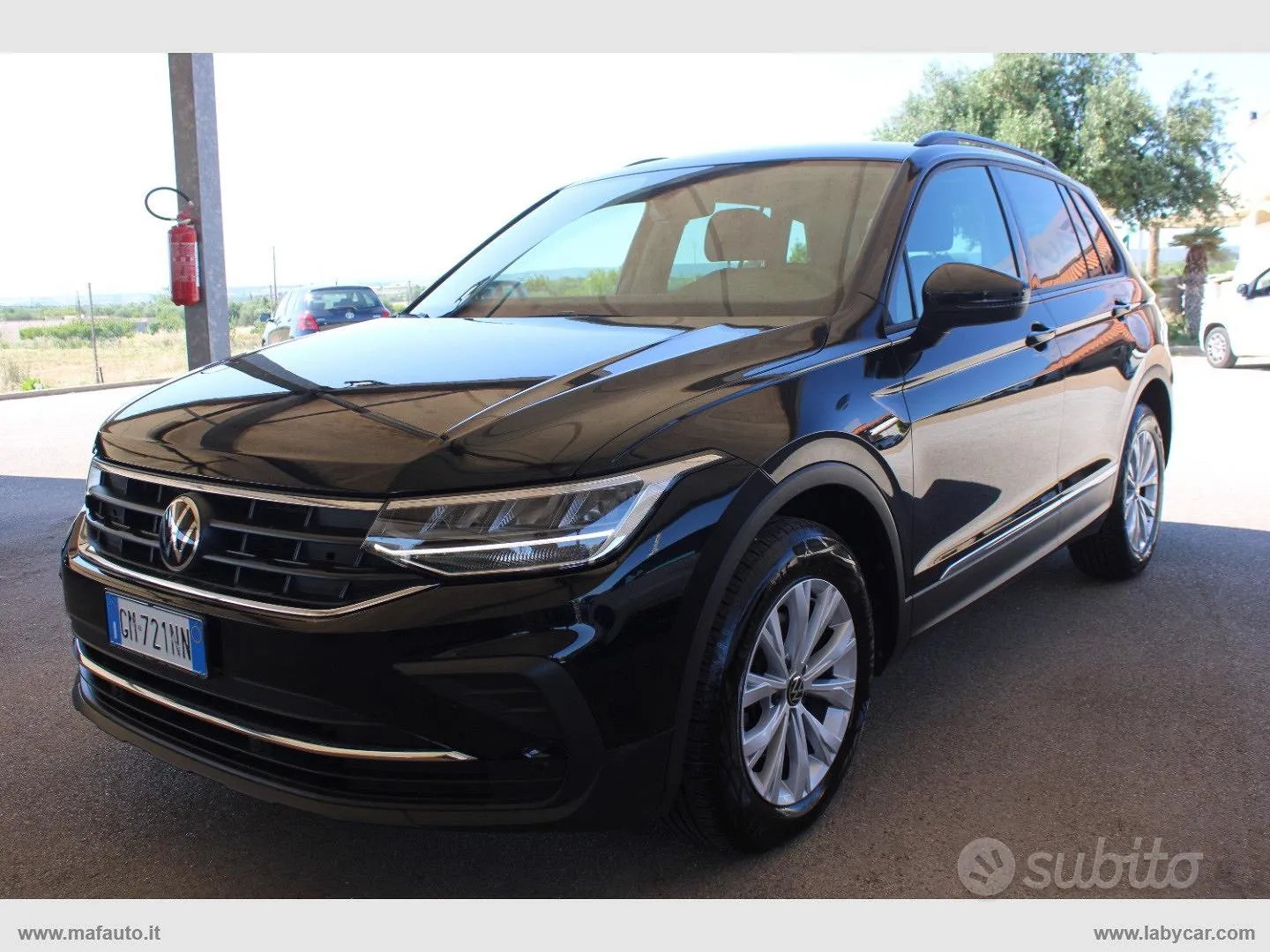 Volkswagen Tiguan 2022 photo 2