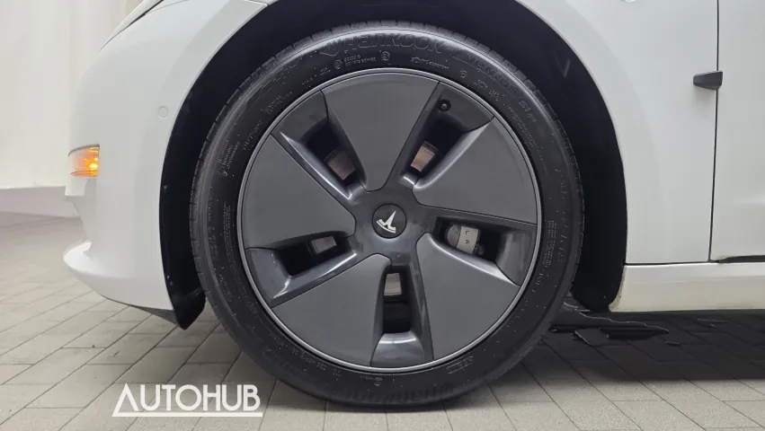Tesla Model 3 2021 photo 5