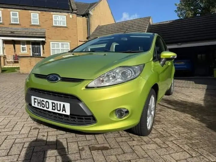 Ford Fiesta 2011 photo 4