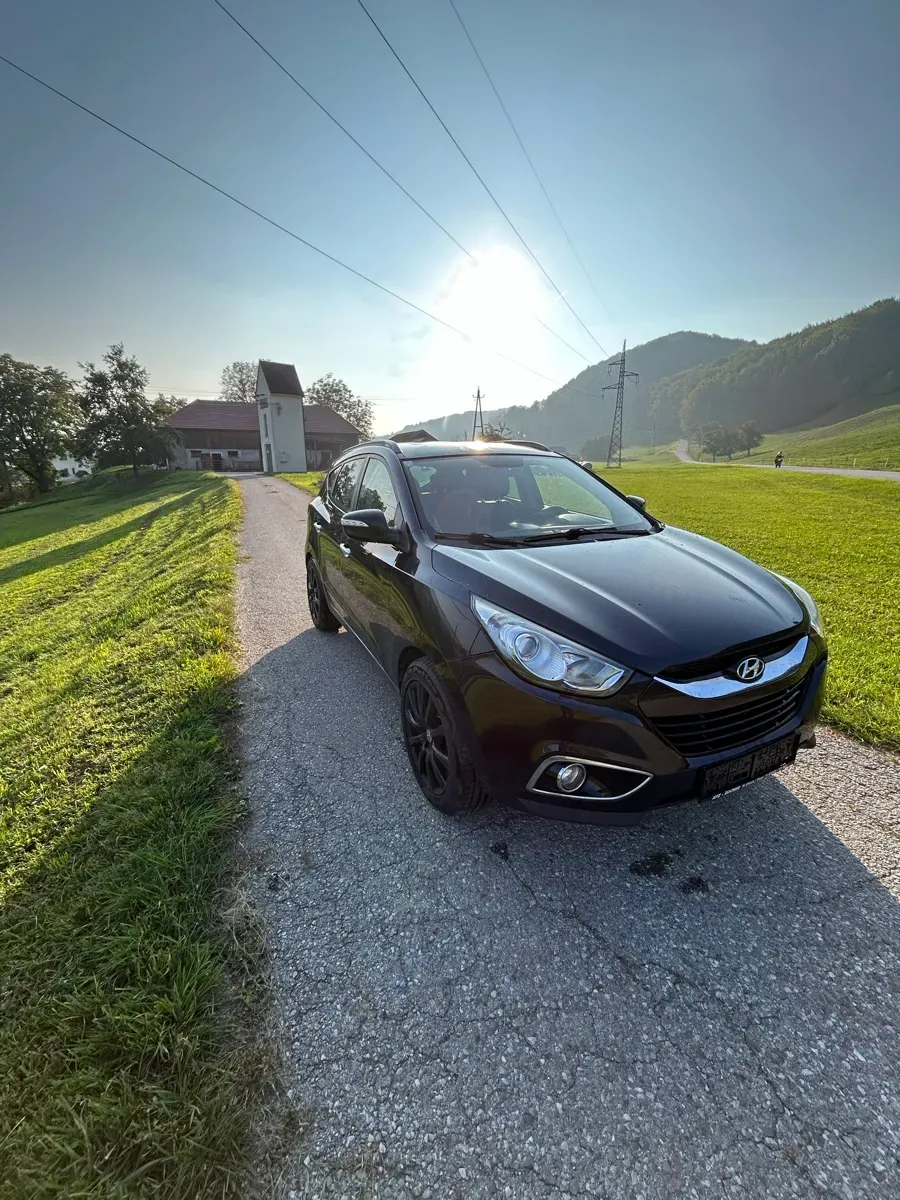 Hyundai Ix35 2011 photo 2