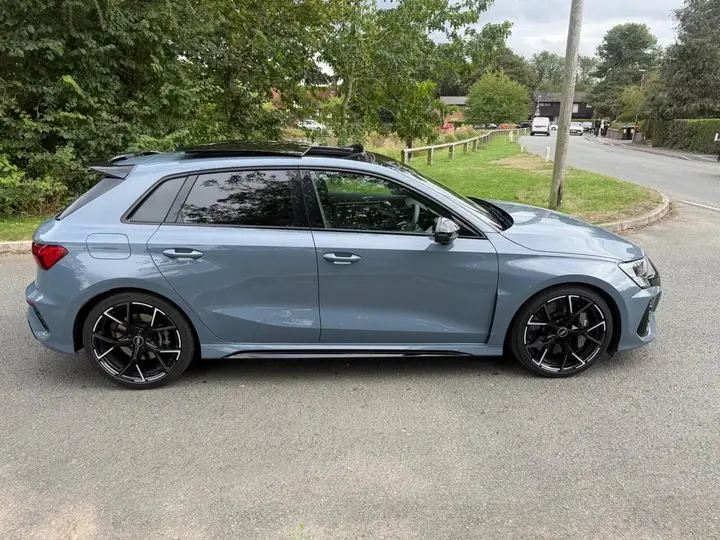 Audi Rs3 2022 photo 3